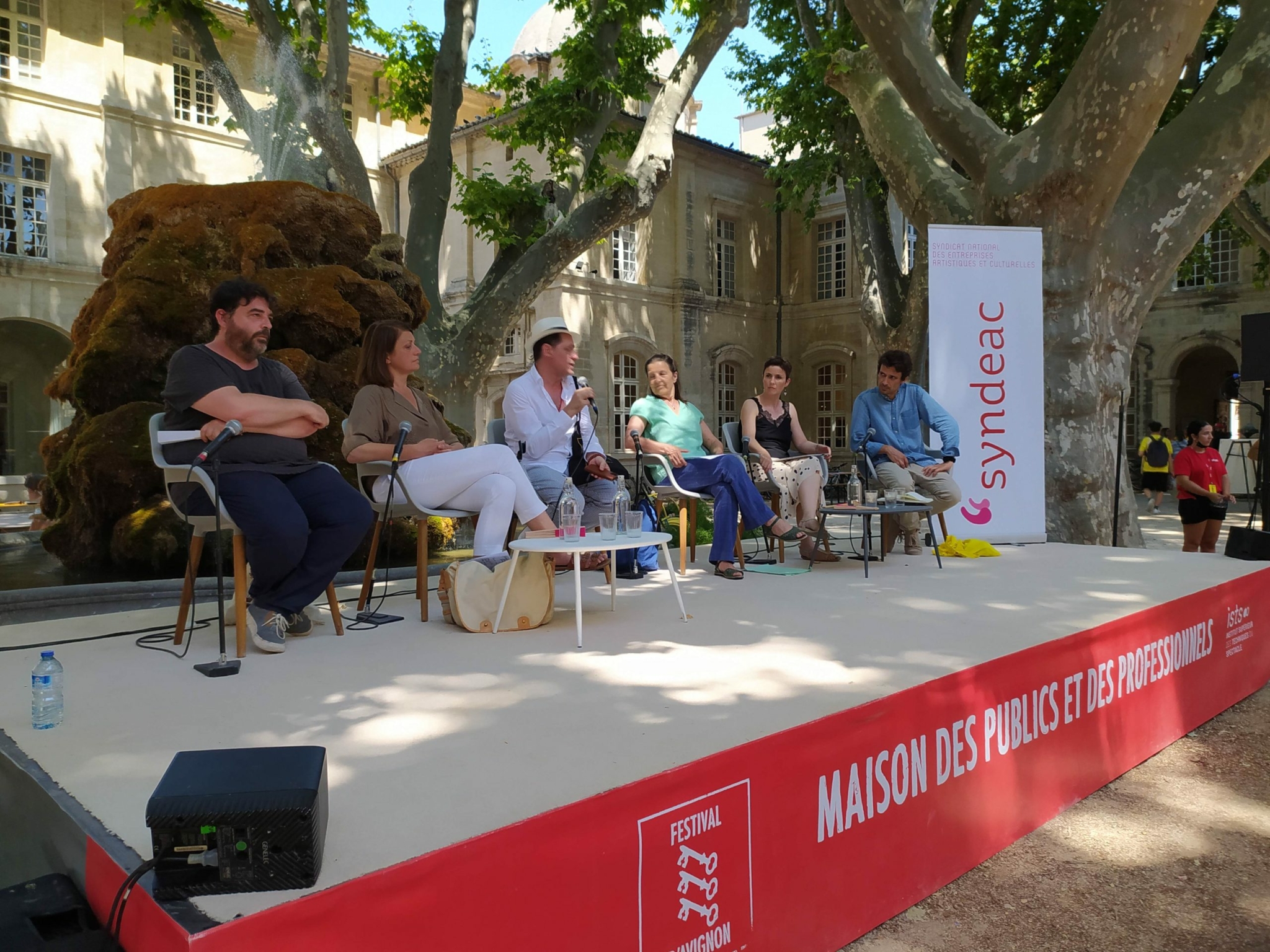 LE GRAND DÉBAT – METTRE EN OEUVRE LA TRANSITION ÉCOLOGIQUE DANS LE SPECTACLE VIVANT